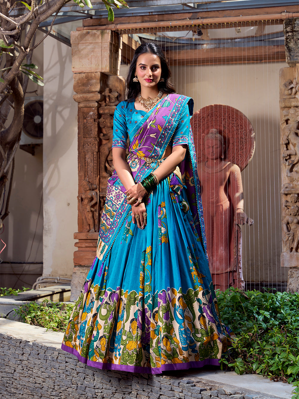 pattu-collection-firozi-color-kalamkari-printed-silk-lehenga-choli-by-looknbook-art_061f6182-e41d-4619-b56a-7794d9bdd3ea.jpg