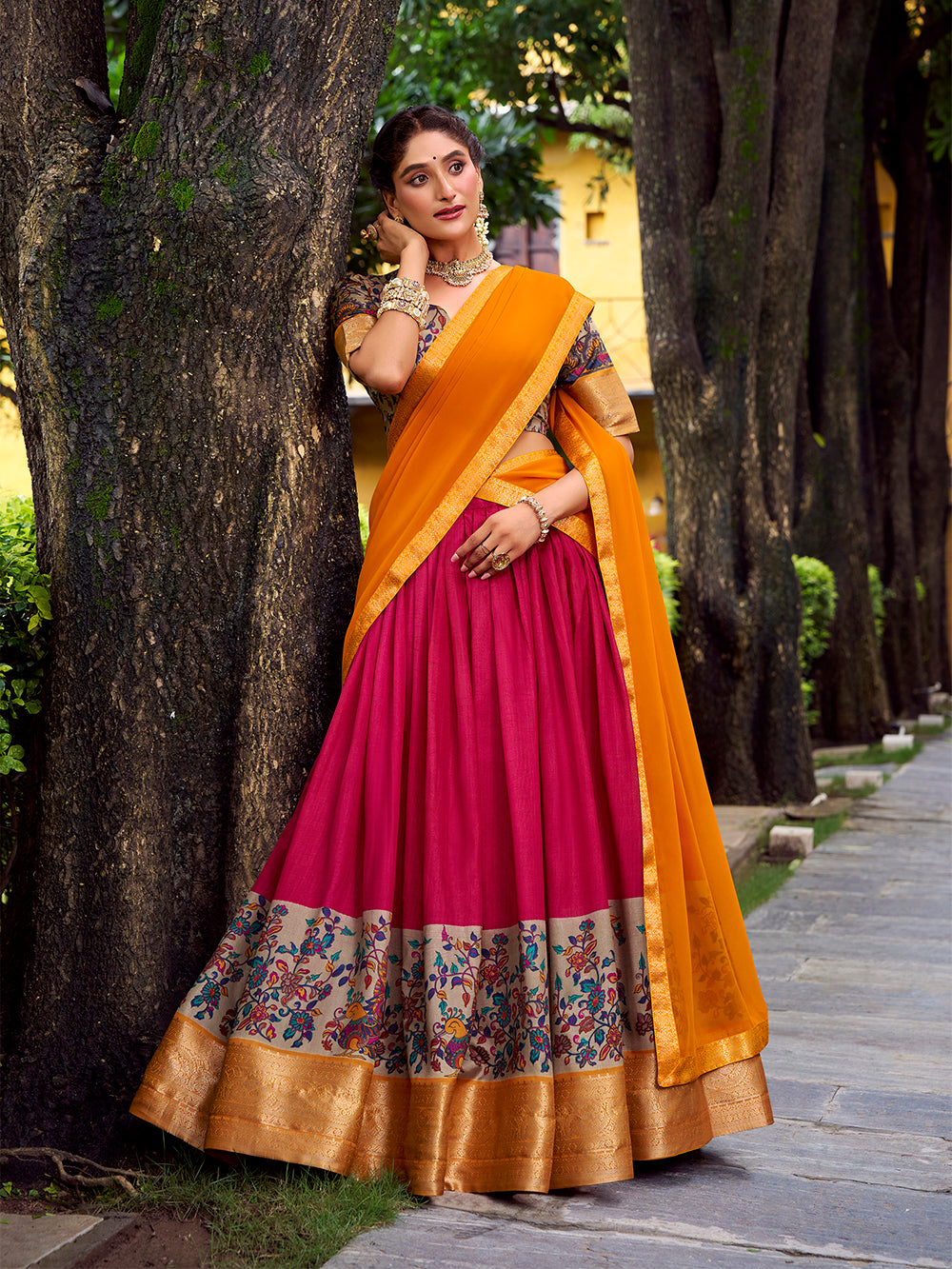 pink-color-printed-with-zari-weaving-work-south-half-saree-by-looknbook-art_859096b1-3c8d-4477-b9e8-e60ac42fd68f.jpg