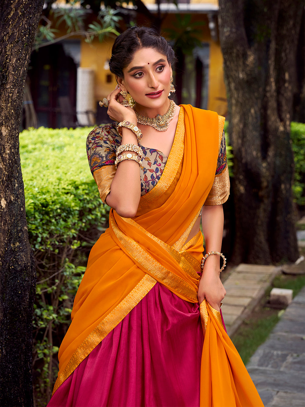 printed-with-zari-weaving-work-astha-silk-half-saree-by-looknbook-art_e0a0dda3-2abe-46eb-84a7-e4fcdb52838a.jpg